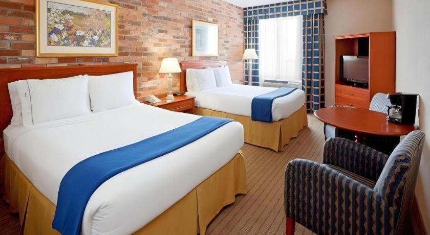 Holiday Inn Express Toronto East - Scarborough By Ihg Экстерьер фото