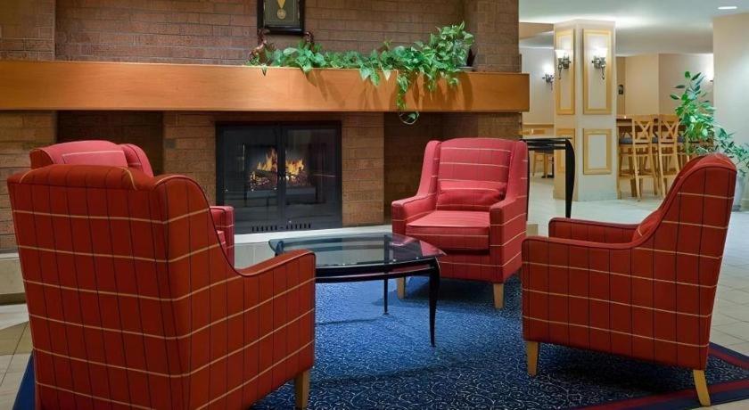 Holiday Inn Express Toronto East - Scarborough By Ihg Экстерьер фото